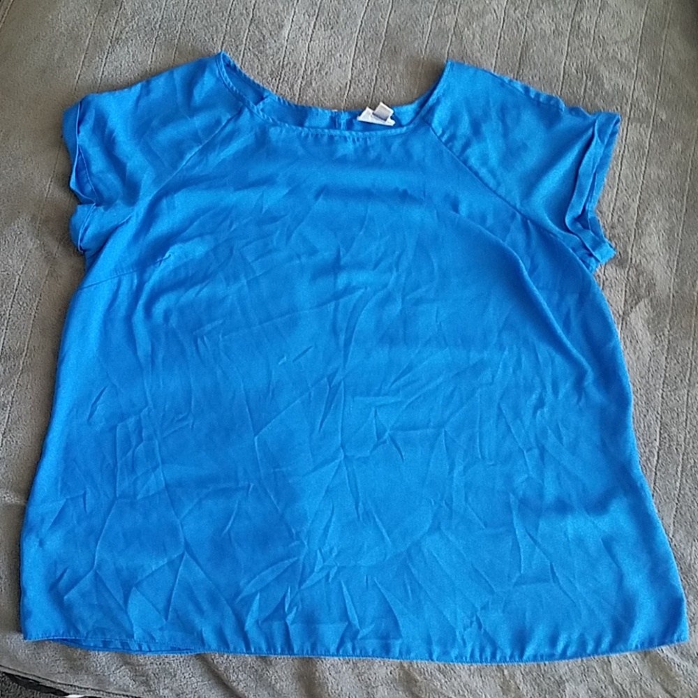 Pretty blue Worthington Womens Blouse